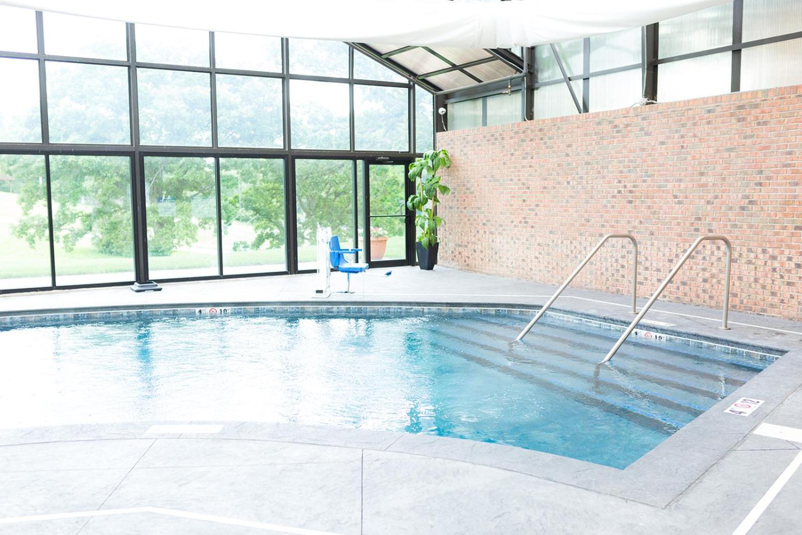 River View Lodge Le Claire Екстериор снимка